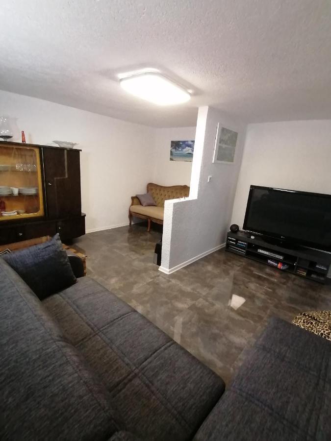 Schoene Einliegerwohnung In Hechingen Exterior foto